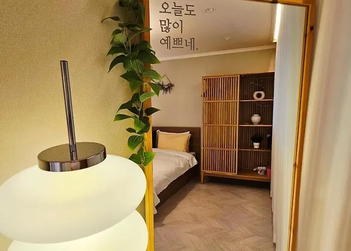 Hongik Station Airport Railroad 1 Minute Villa Séoul