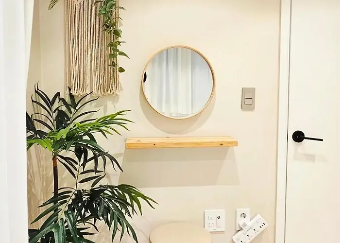 Hongik Station Airport Railroad 1 Minute